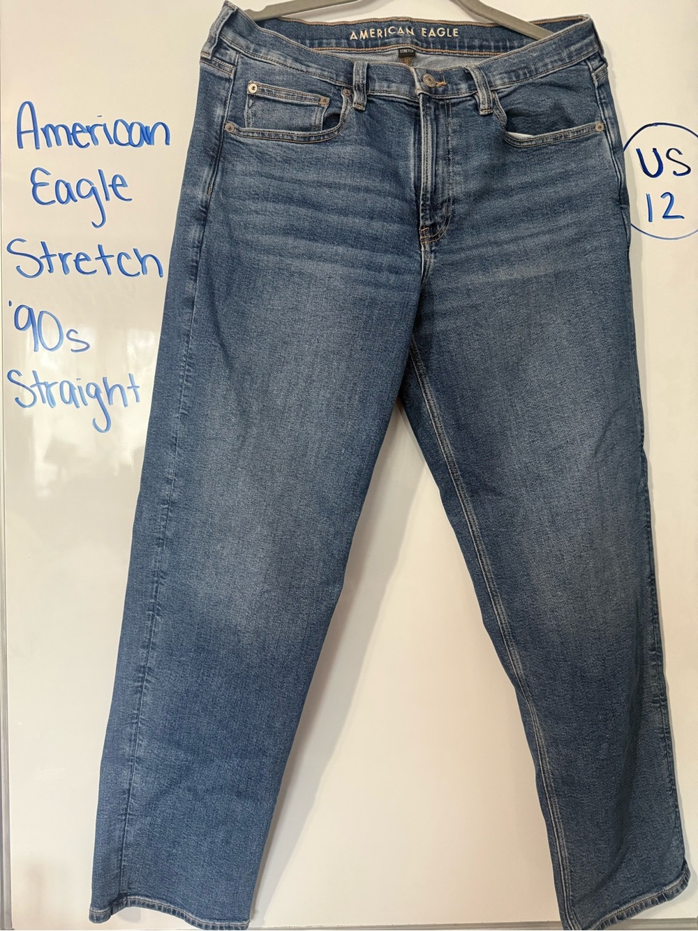 American Eagle Outfitters Classic Medium Blue 90s Straight Leg Jeans